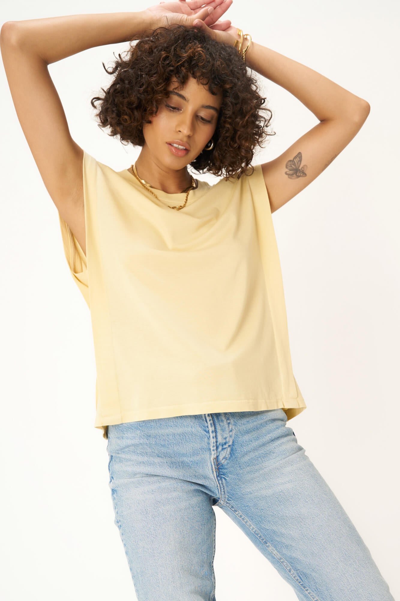 Honey yellow crew neck best sale