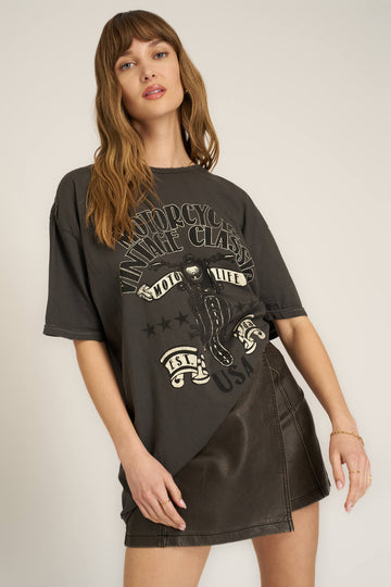 Moto Classic Relaxed Tee in Vintage Black