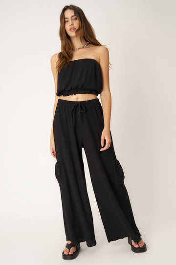 Never Better Textured Wide Leg Pant in Black